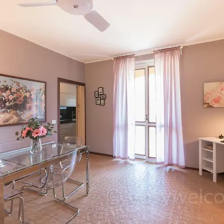 Apartamento Easy Welcome Ca' Maria Peonie *